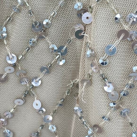 Adrianna Papell Gown Beaded Mesh Diamond Pattern Short Sleeve Champagne 6 Petite - Picture 13 of 16